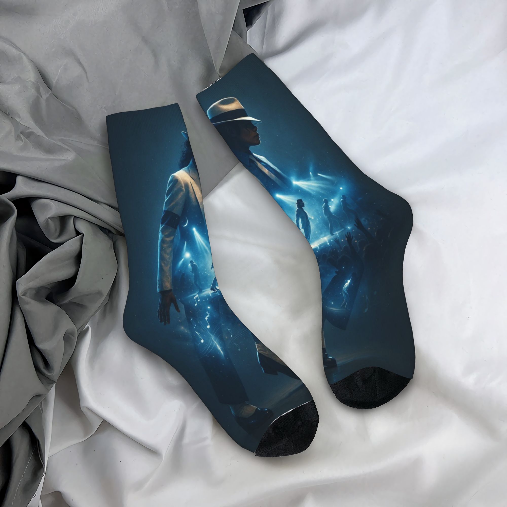 Men Accessories Ideas - جوارب مايكل جاكسون ملك البوب للرجال