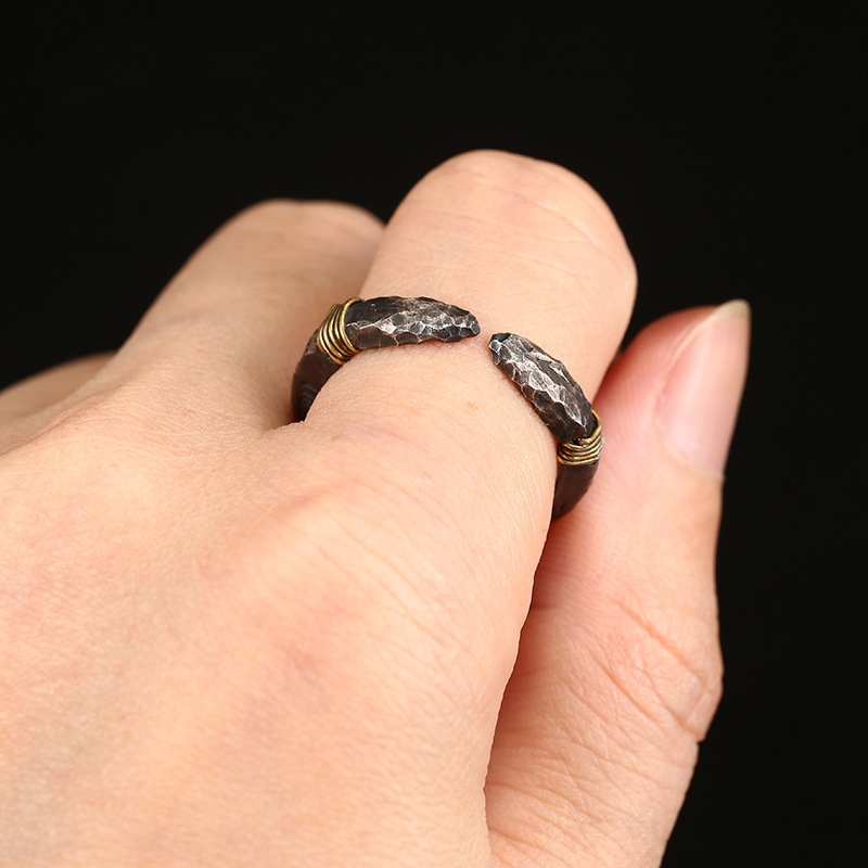 خاتم فضة عيار 925 بتصميم أصلي  - مراجعة Men Accessories Ideas وسعره