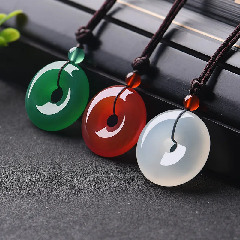 قلادة اليشم الطبيعية على شكل د - مراجعة Men Accessories Usa وسعره