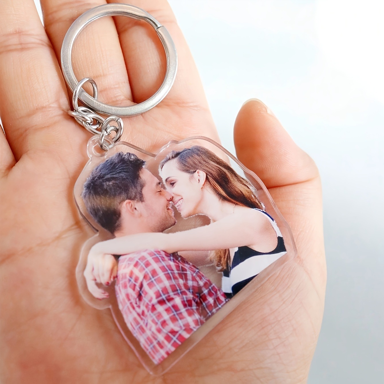 سلسلة مفاتيح أكريليك مخصصة بصو - مراجعة Men Keychain Accessories وسعره